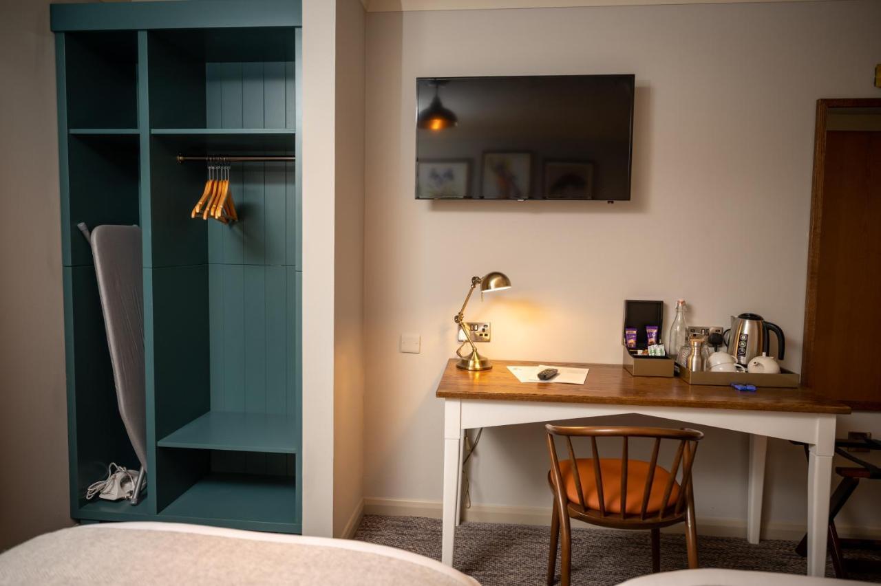 Ely Hotel By Chef & Brewer Collection Camberley Buitenkant foto