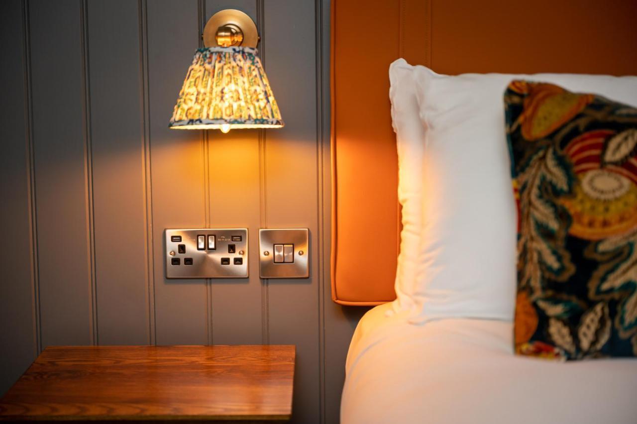 Ely Hotel By Chef & Brewer Collection Camberley Buitenkant foto