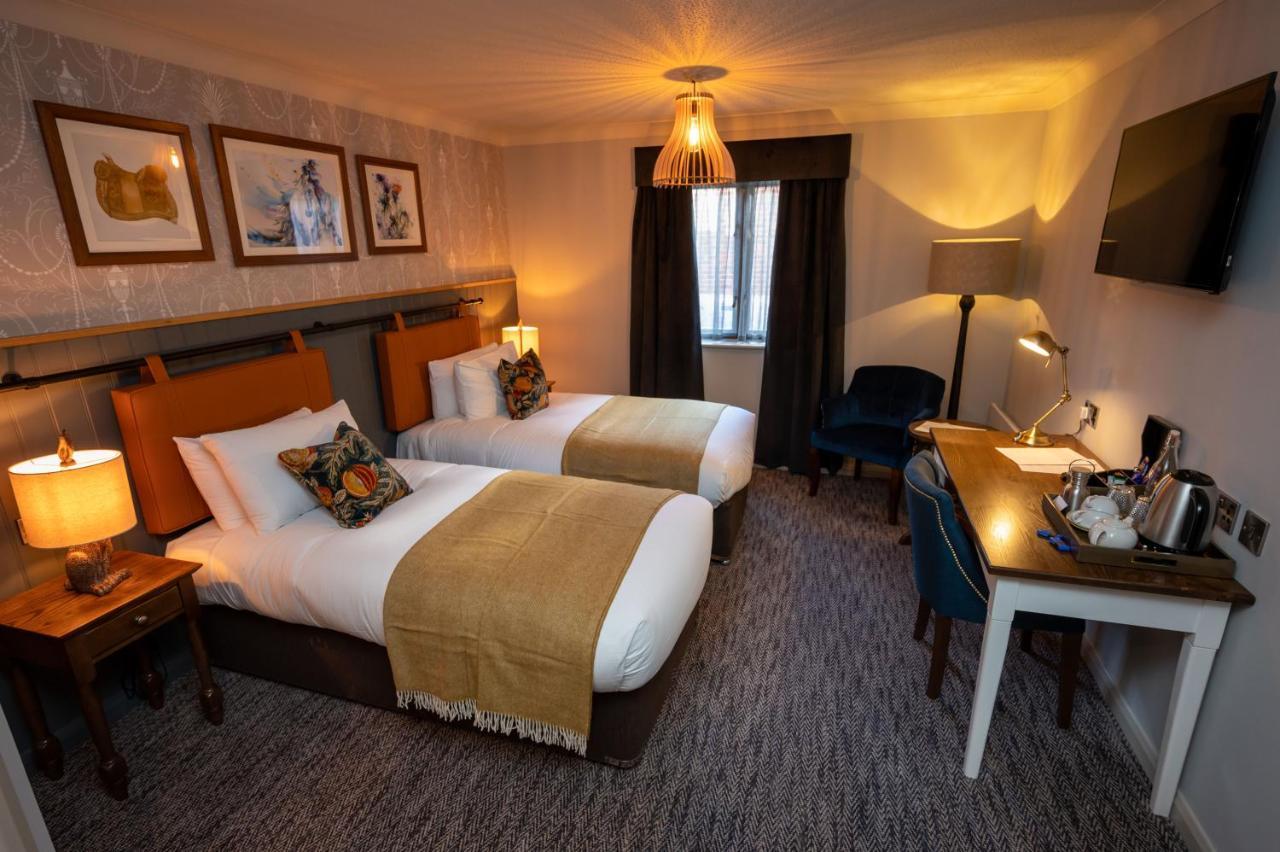 Ely Hotel By Chef & Brewer Collection Camberley Buitenkant foto