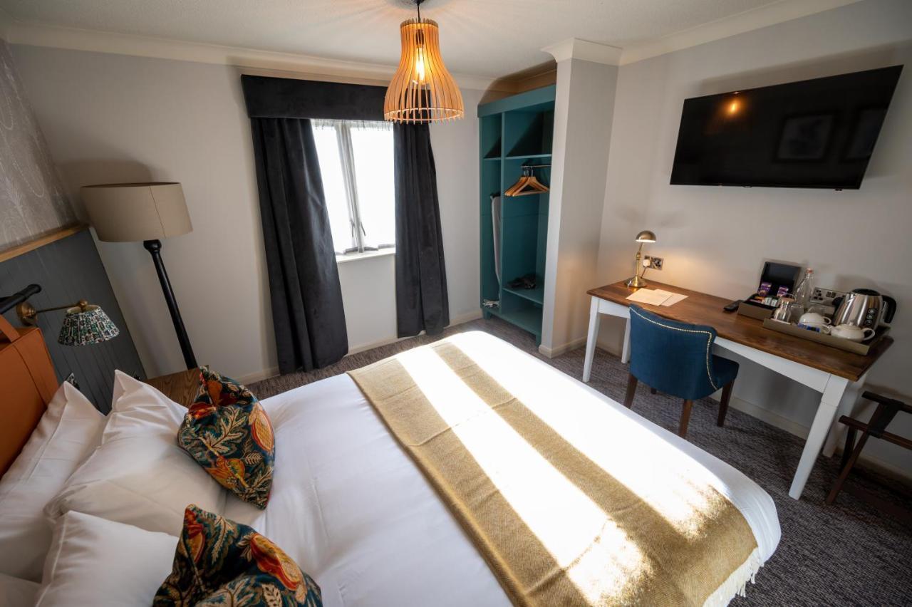 Ely Hotel By Chef & Brewer Collection Camberley Buitenkant foto