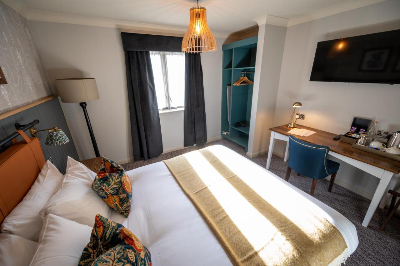 Ely Hotel By Chef & Brewer Collection Camberley Buitenkant foto