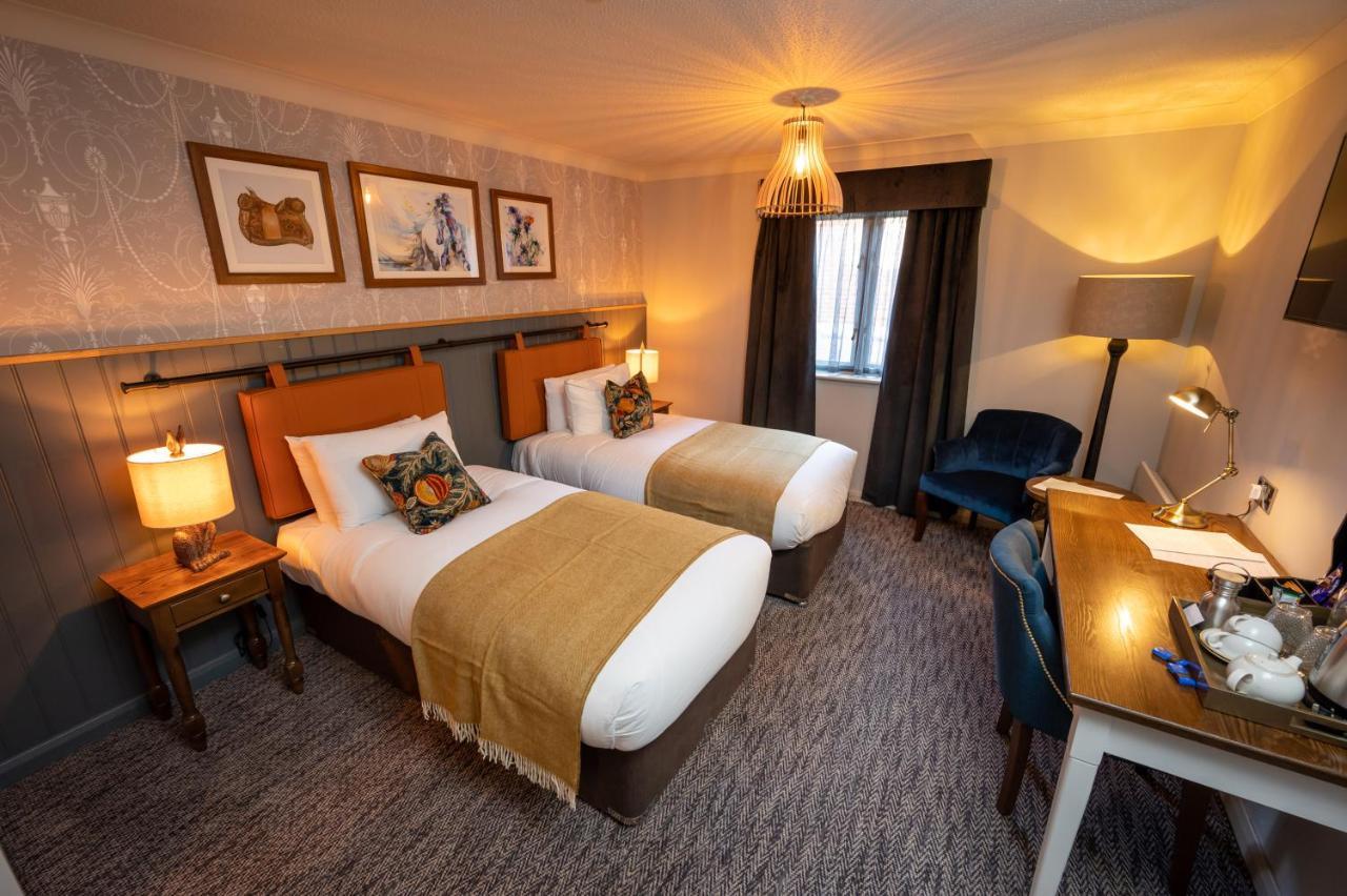 Ely Hotel By Chef & Brewer Collection Camberley Buitenkant foto