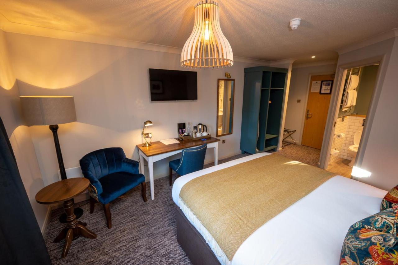 Ely Hotel By Chef & Brewer Collection Camberley Buitenkant foto